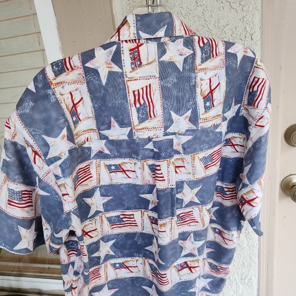SMALL men Chaps RALPH LAUREN American Flag patriotic button short sleeve shirt - Picture 12 of 15